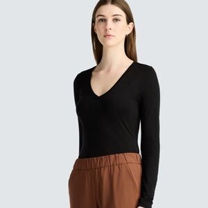 Women S Unbound Merino Black shirt